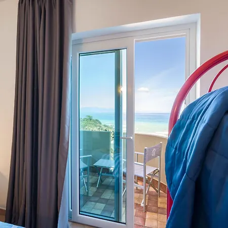 Szálloda Carlton Riviera 4*
