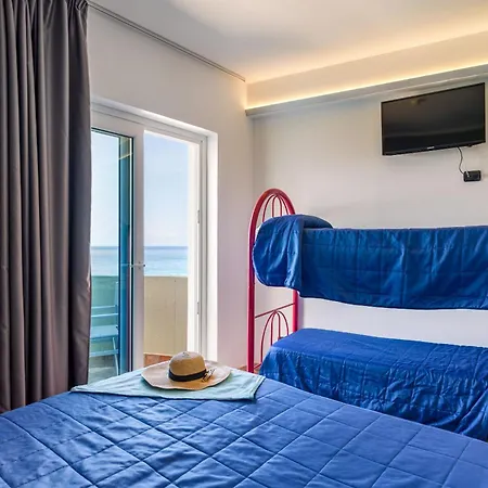 Szálloda Carlton Riviera 4*