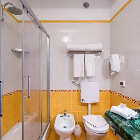 Отель Carlton Riviera 4*