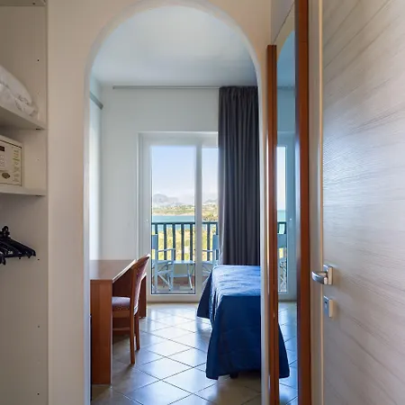 Hotel Carlton Riviera 4*