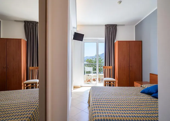 Carlton Riviera 4*
