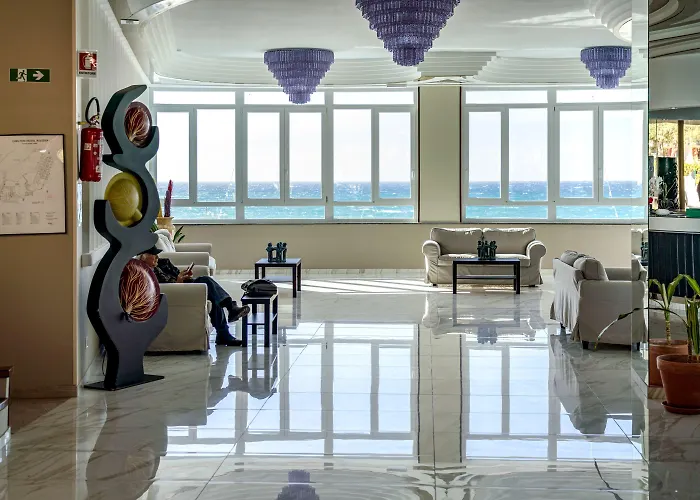 Ξενοδοχείο Carlton Riviera 4*