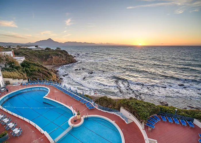 Ξενοδοχείο Carlton Riviera 4*